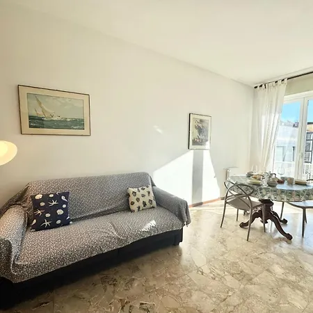 Casa Dante Lejlighed